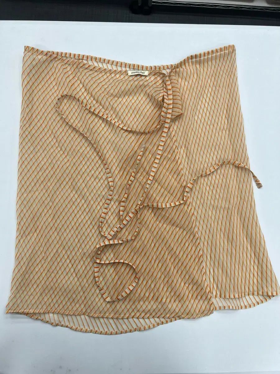 SKIRT_YELLOW