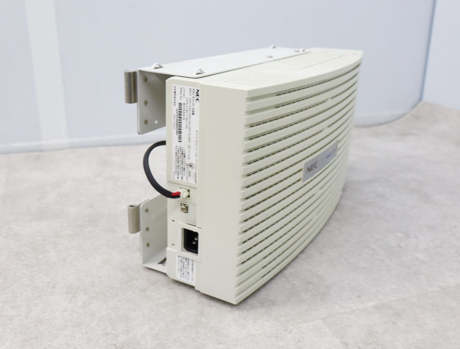 O8999