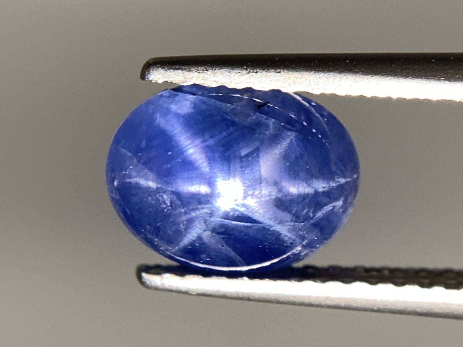 最終値下げ　スターサファイア3.307ct ソーティング付き ルース 裸石 スターサファイア 天然 3.623ct 宝石ソーティング付き 8.3㎜×6.5
