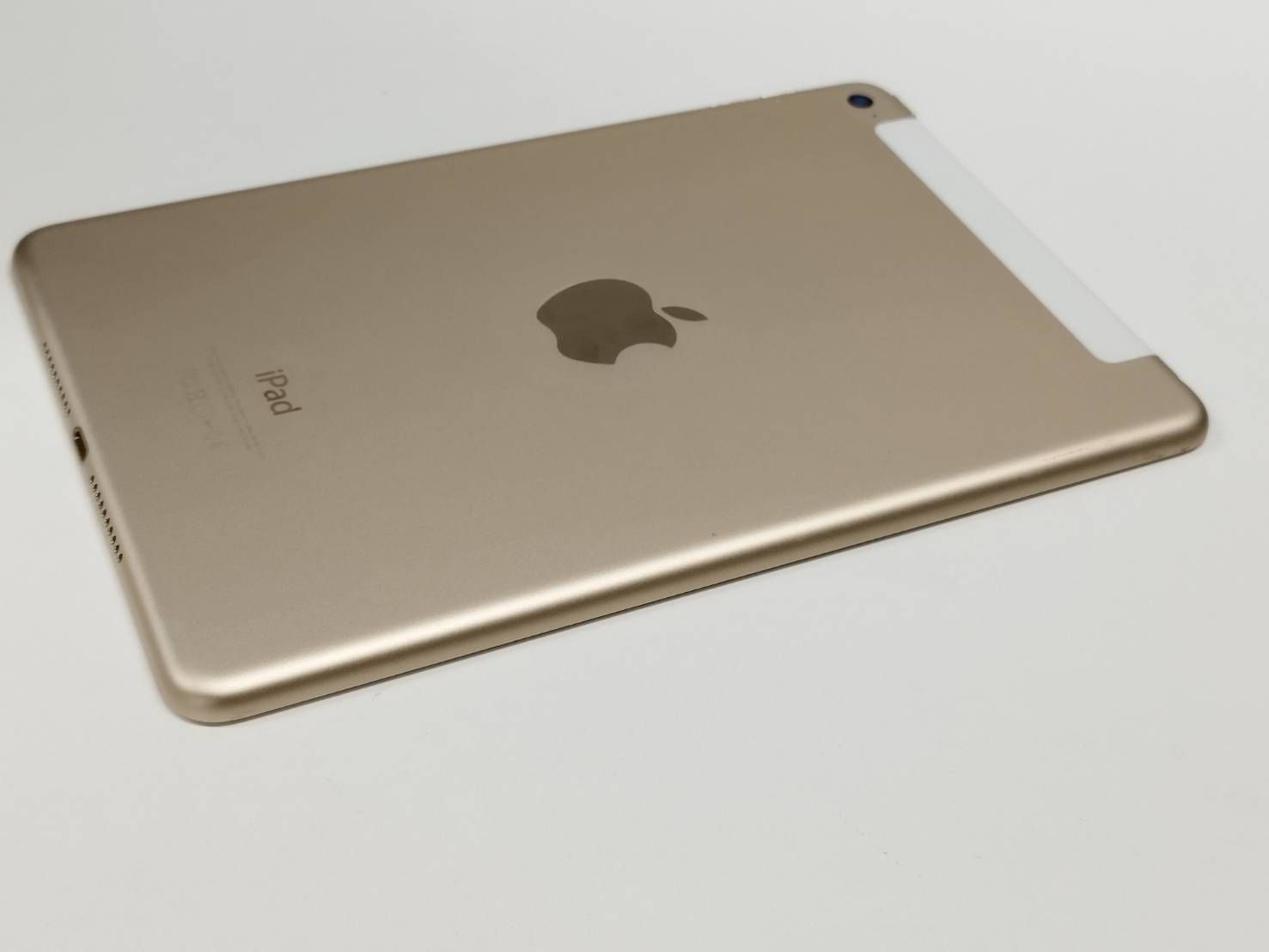 iPad mini4 16GB ゴールド 第4世代 67% ジャンク iPad mini4 16GB