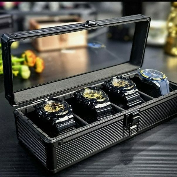 時計収納ボックス アルミニウム合金 ４スロット収納 ロック付き お洒落 モダン 感 スタイリッシュ かっこいい SNS映え ディスプレイ