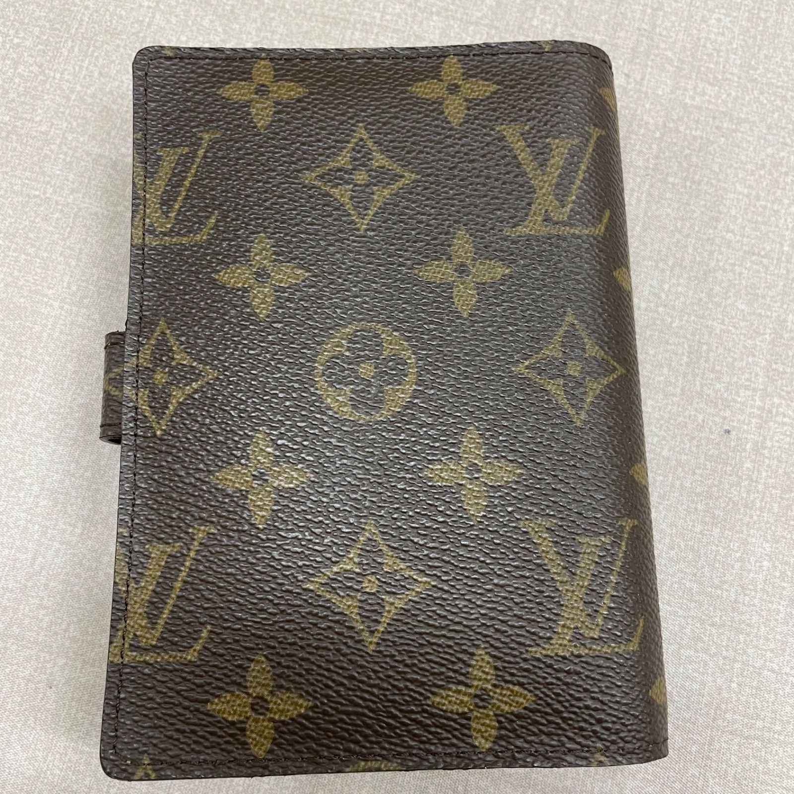 Vuitton