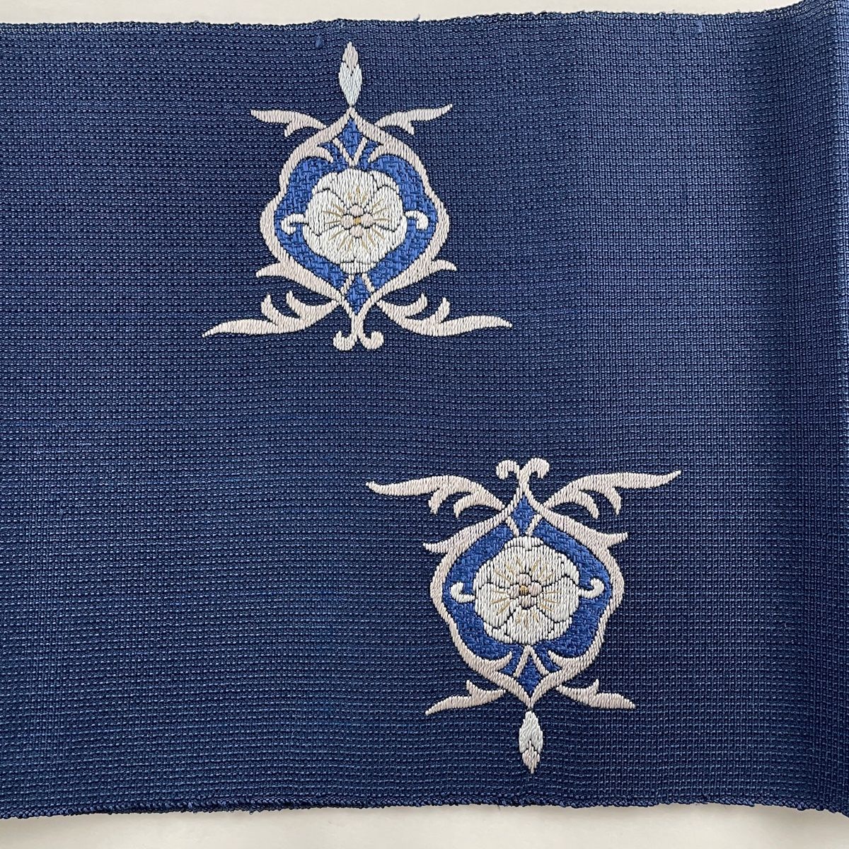 名古屋帯 美品 秀品 夏帯 八寸名古屋帯 松葉仕立て 草花 鳥 刺繍