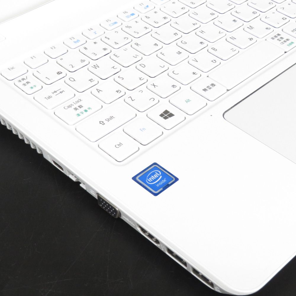 美品ノートパソコン Gateway NE573-A14G ホワイト Amazon.co.jp: 【中古】 GATEWAY Gateway NEシリーズ(NE573-A14G