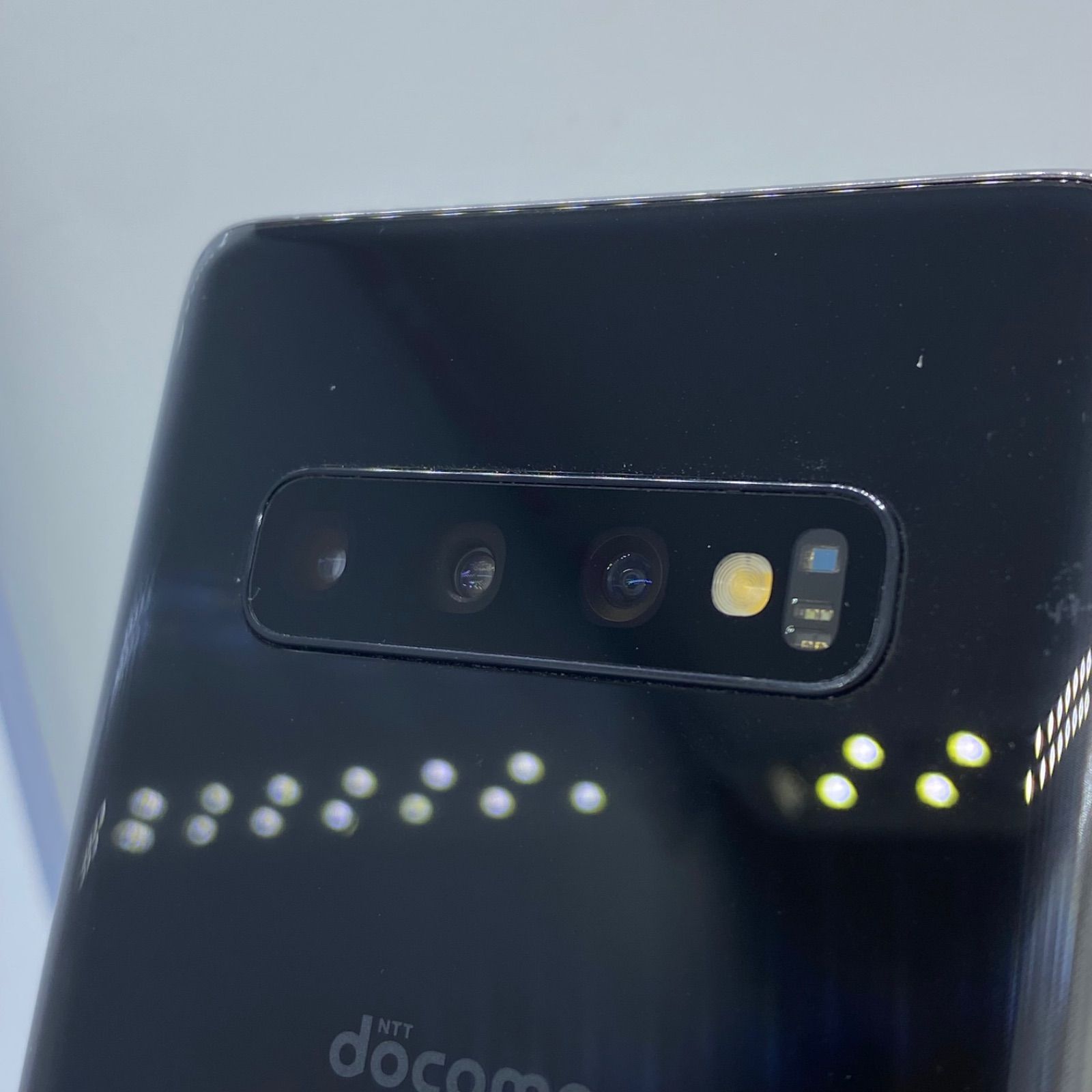 ☆【訳あり品】docomo Galaxy S10 128GB SC-03L ブラック - メルカリ