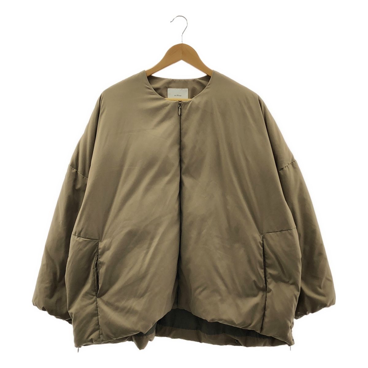 miffew | ミフュー | NO COLLAR OVER DOWN JACKET マイクロファイバー ノーカラー オーバー ダウン ジャケット | 2 | ベージュ | レディース