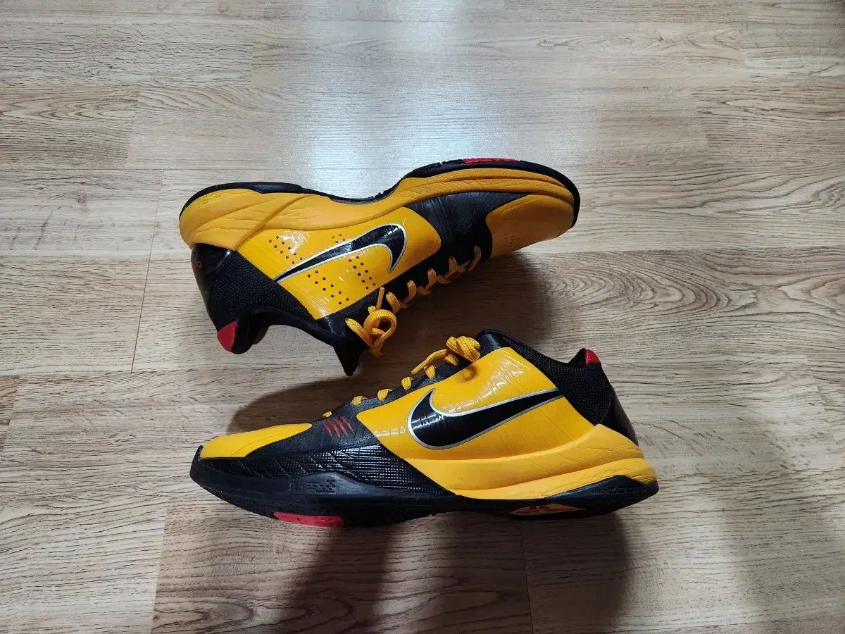 NIKE KOBE V PROTRO コービー5 BruceLee ブルースリー