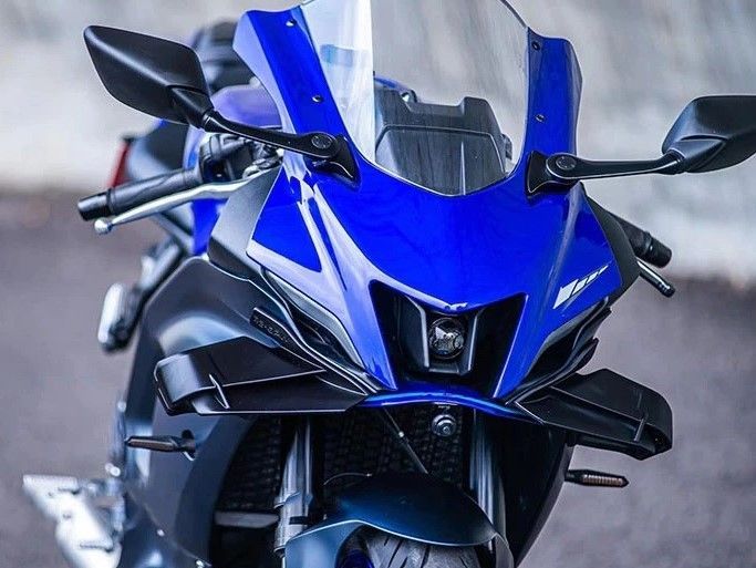 YZF-R7 ウイングレット 受注製造