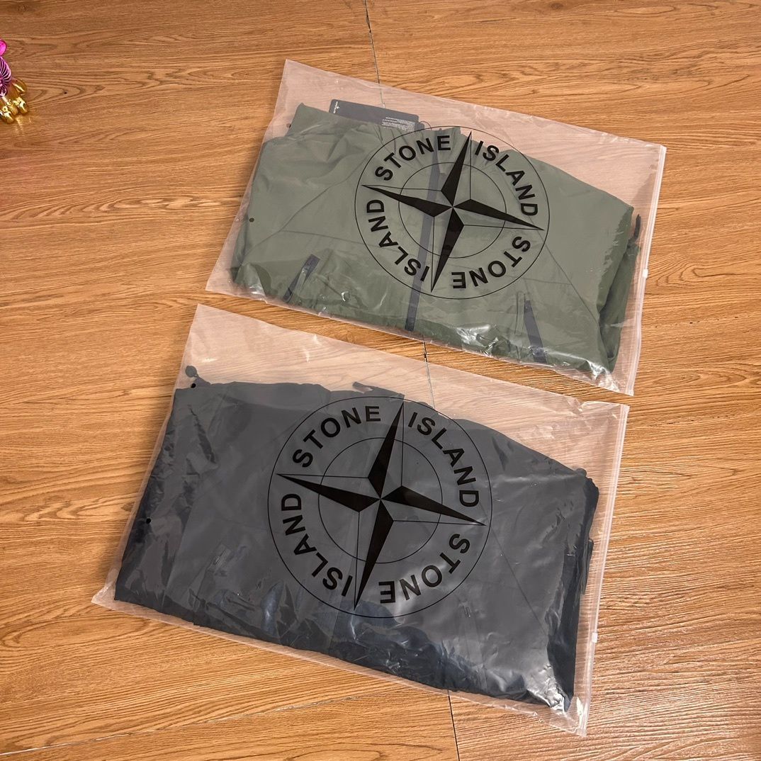 新品 Stone island 23ss ストーンアイランド ウィンドブレーカー アウトドア ジャケット男女兼用