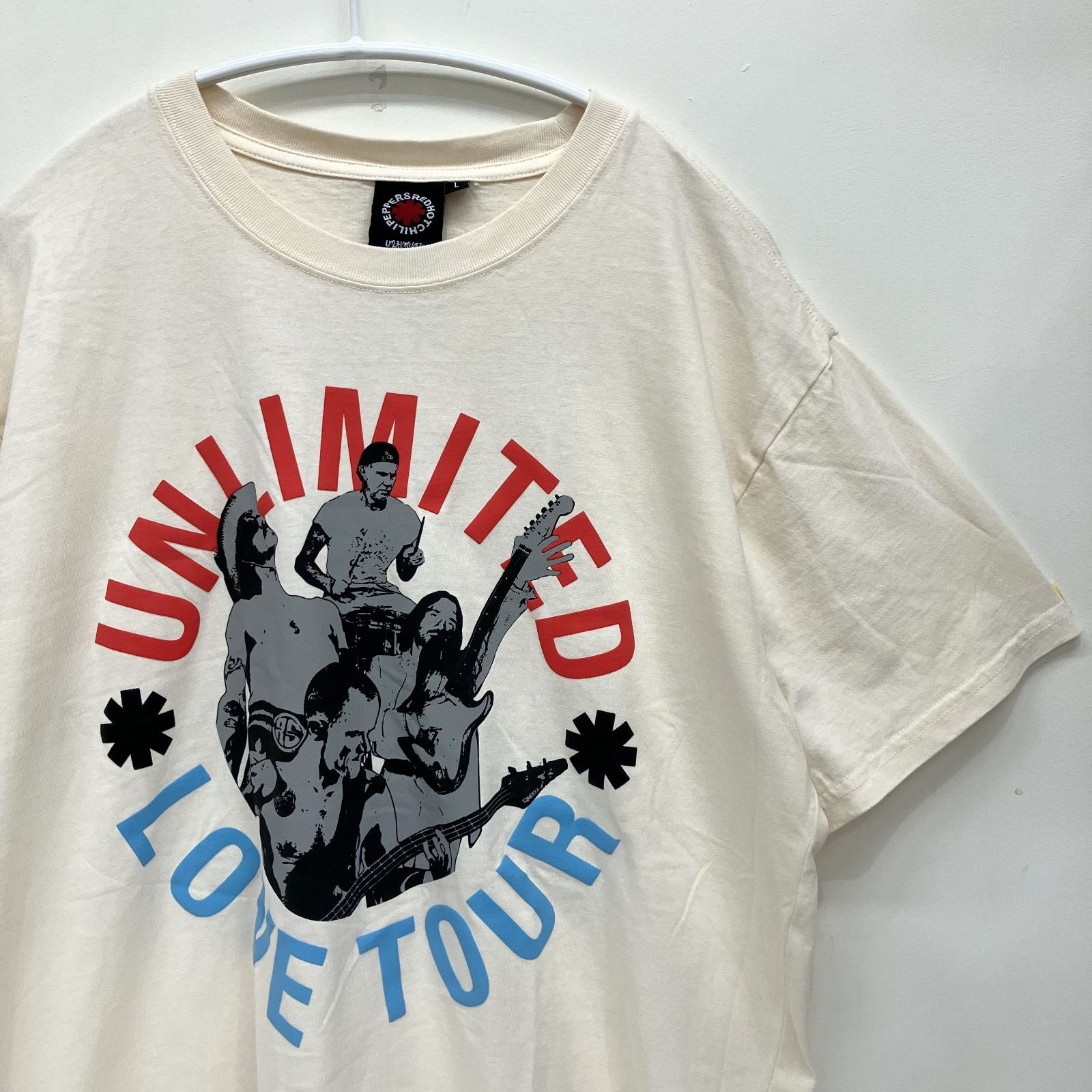 【未使用品】RED HOT CHILI PEPPERS レッチリ 2023 UNLIMITED LOVE WORLD TOUR Tシャツ Lサイズ ① ピンホールあり