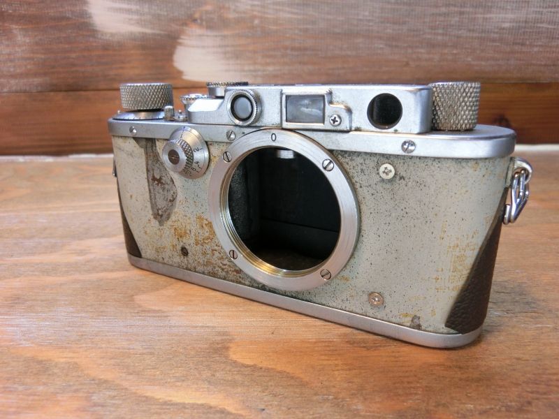 MALAIKA - 7270 Leica Ernst Leitz レンジファインダー IIIa ？ 7270 Leica Ernst Leitz レンジファインダー IIIa ？