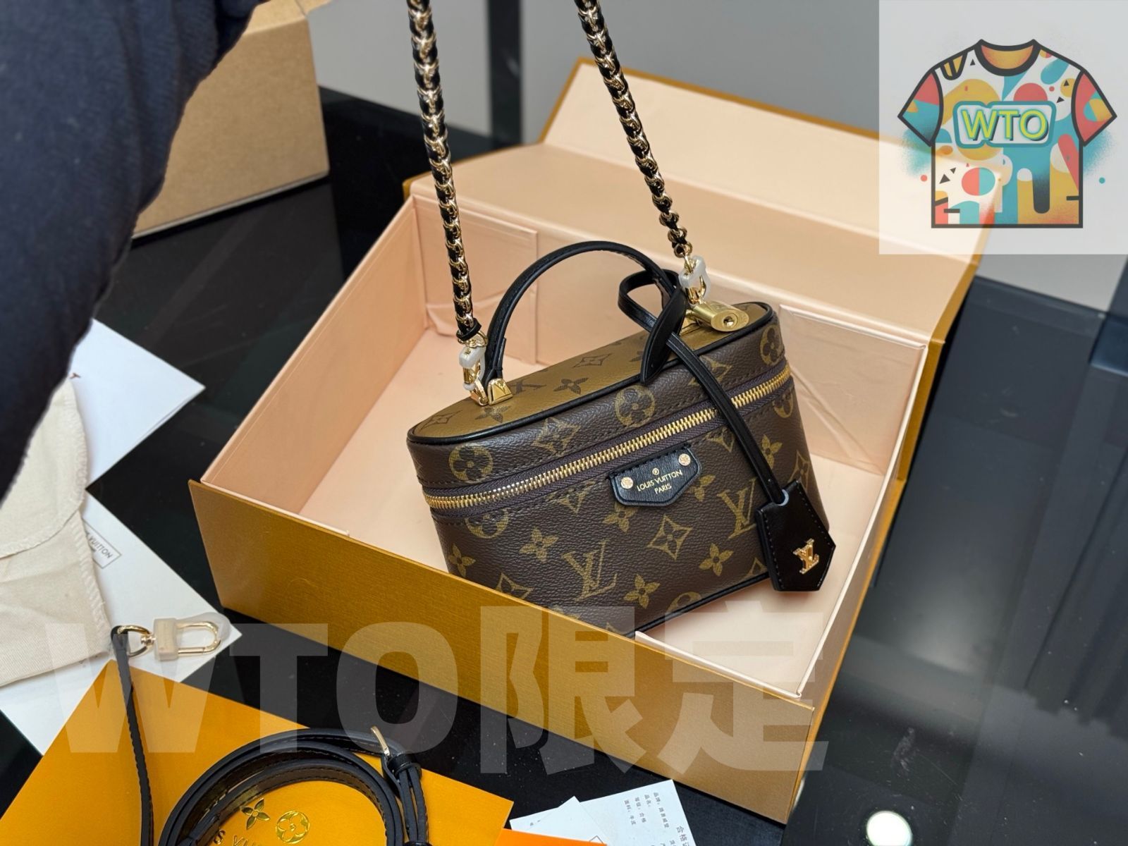 TT42 ルイヴィトン　ポーチ LOUIS VUITTON Monogram Toiletry Pouch 15 1696782 | FASHIONPHILE