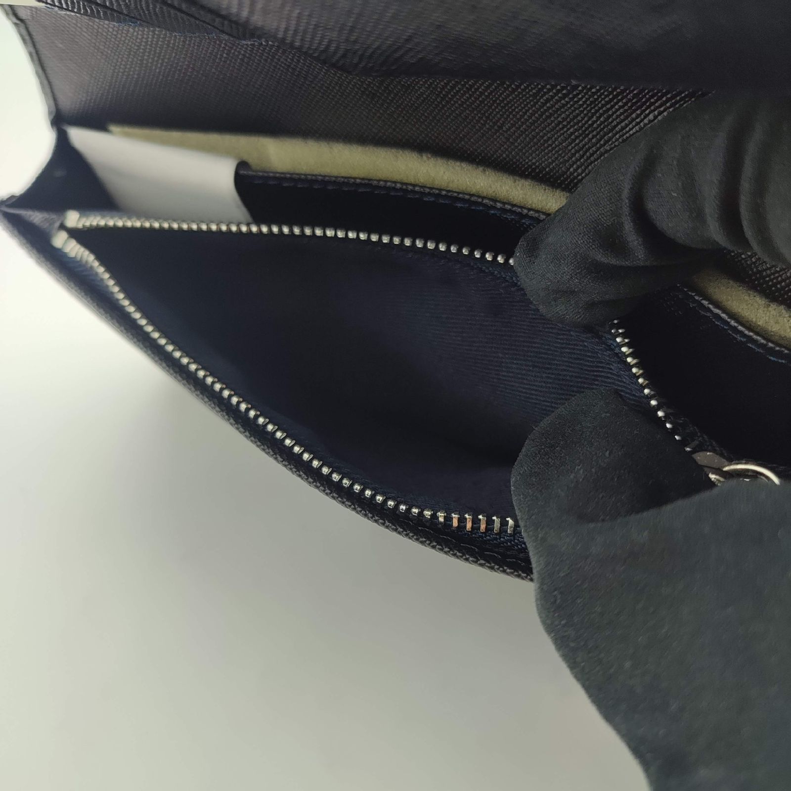 GANZO fico 本革　長財布　新品未使用 未使用品】GANZO fico ガンゾ 長財布 型押しレザー ブラック