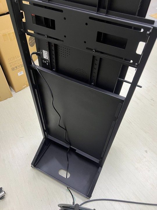 ディスプレイ USBメモリー