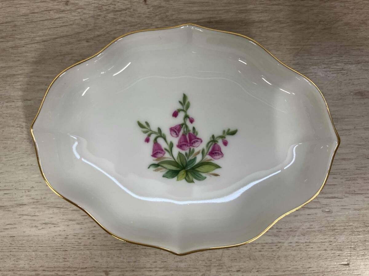 アウガルテン小物入れ 未使用 美品アウガルテン マリアテレジア ボンボ