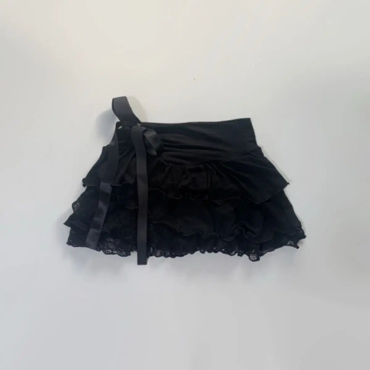 【suzen】Guener Ribbon Lace Skirt suzen SUZEN Guener Ribbon Lace Skirt スカート - メルカリ