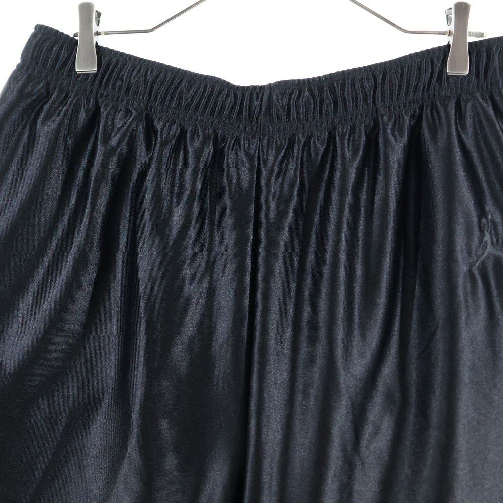 SUPREME シュプリーム 24FW Warm Up Short ハーフパンツ HF3054-010 ブラック SUPREME (シュプリーム) 24FW Warm Up Short ハーフパンツ HF3054-010