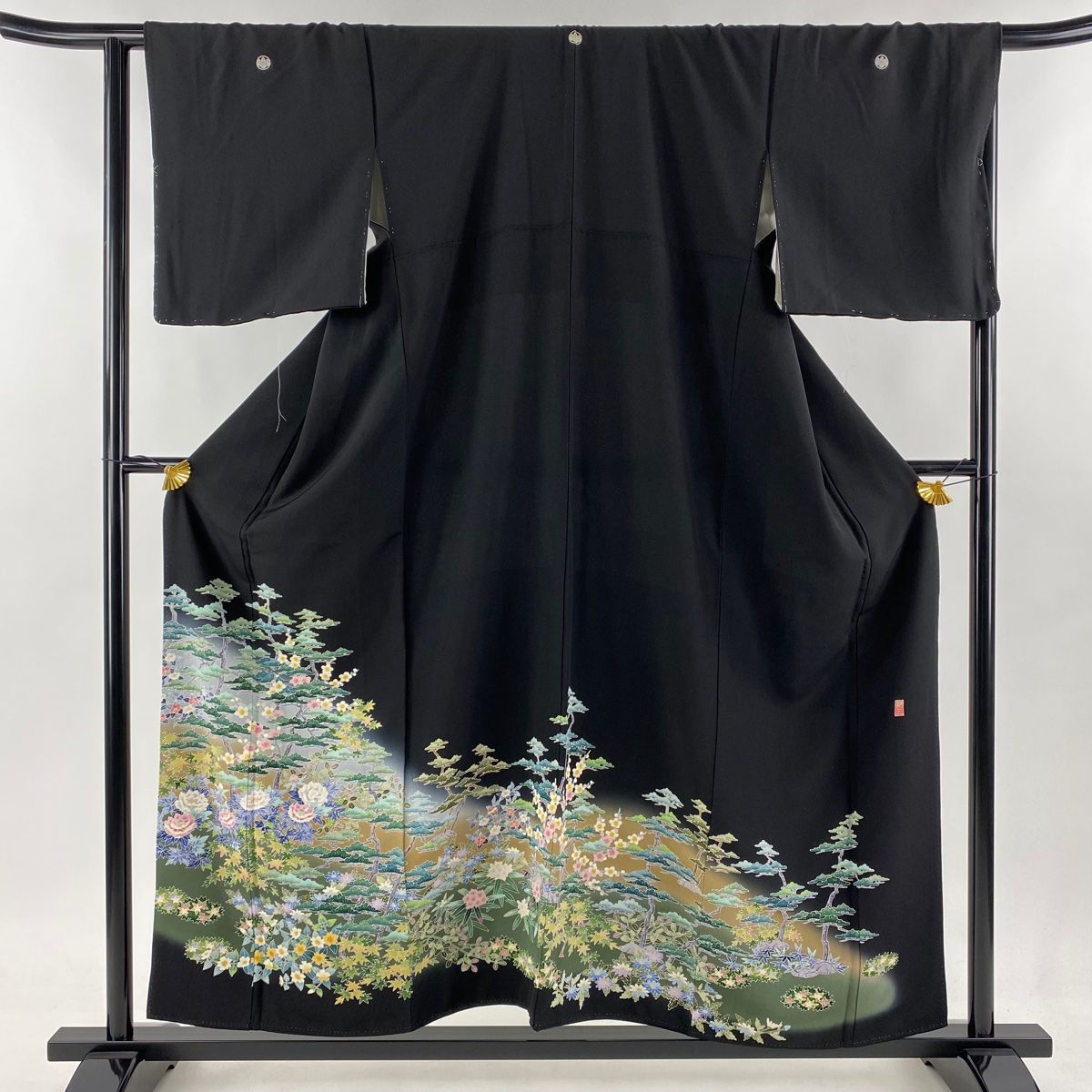 黒留袖 身丈157cm 裄丈64.5cm M 袷 松竹梅 草花 ぼかし 加賀友禅 黒 正絹 名品