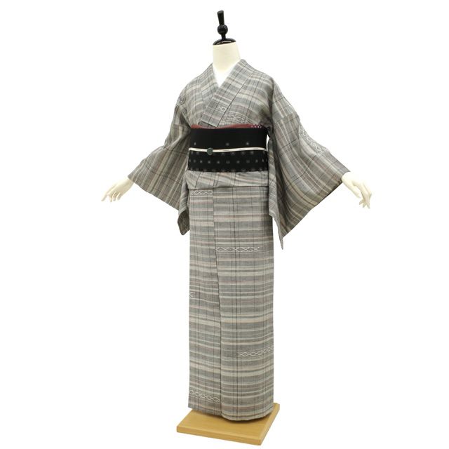 紗紬 十日町 単衣 着物 夏物 夏 濃グレー 絹 裄67 Ｌ 中古 sn1644 楽天市場】【新古品】 夏物 着物 正絹 薄物 紗紬 十日町 黒地 黒