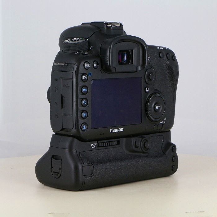 Canon EOS 7D バッテリーグリップ付き バッテリーグリップ付きキャノン