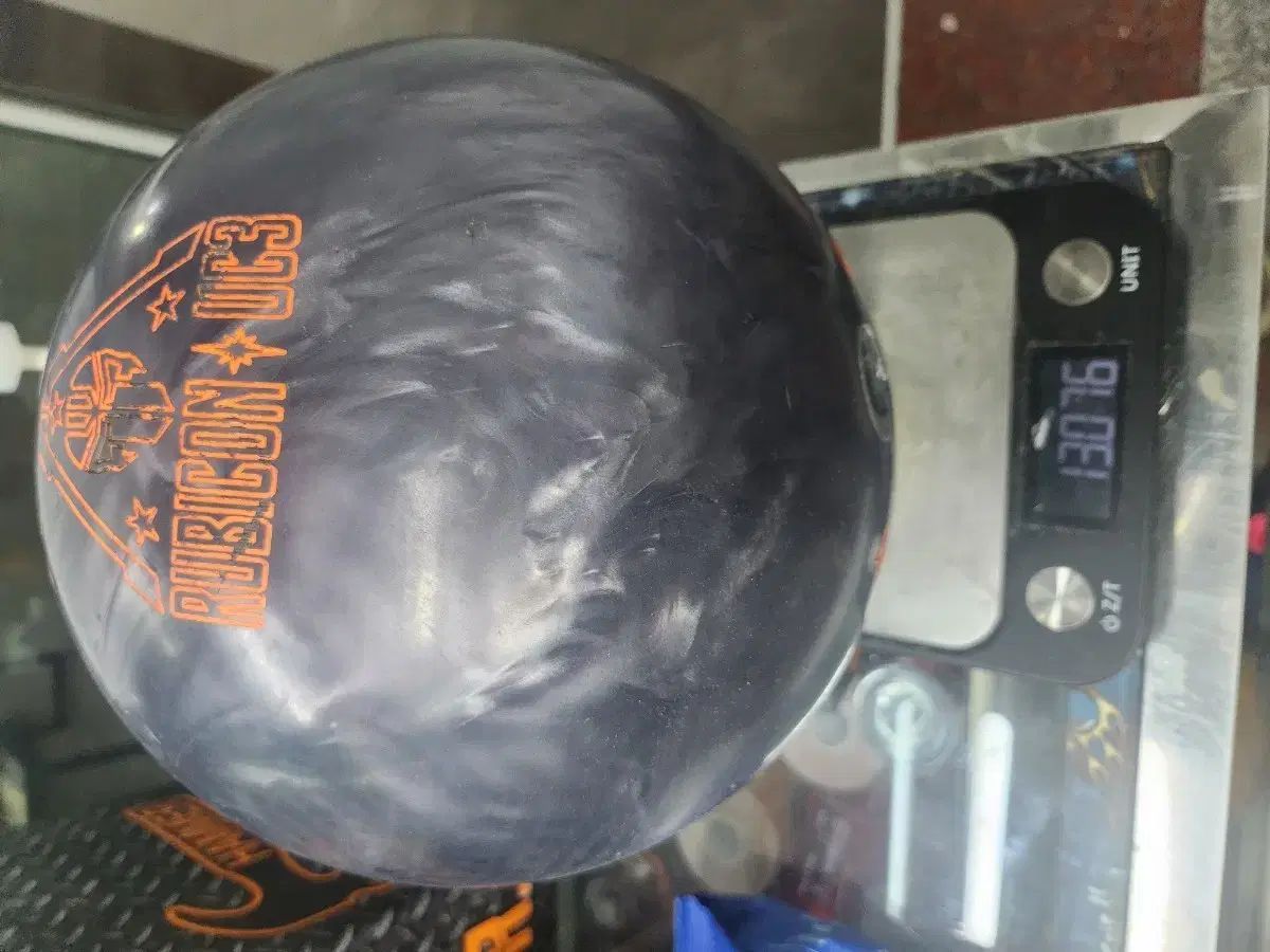 ハマー ルビー コン UC3 ボーリング 13パウンド