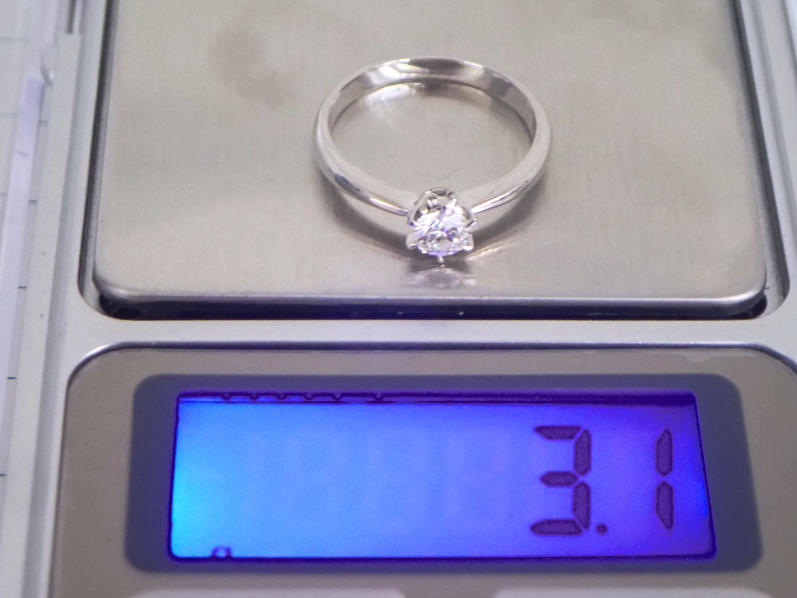 ◎PT900 0.30ct ダイヤモンドリング/鑑定書付き - メルカリ