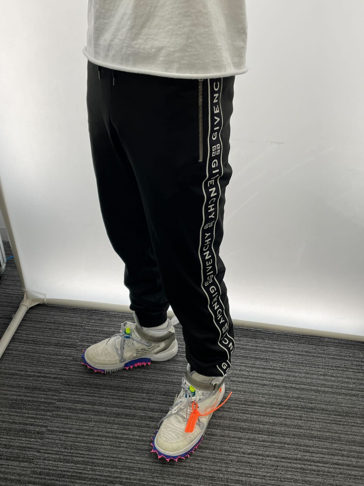 GIVENCHY (ジバンシィ) 19SS TRACKPANT サイドロゴテープ トラック