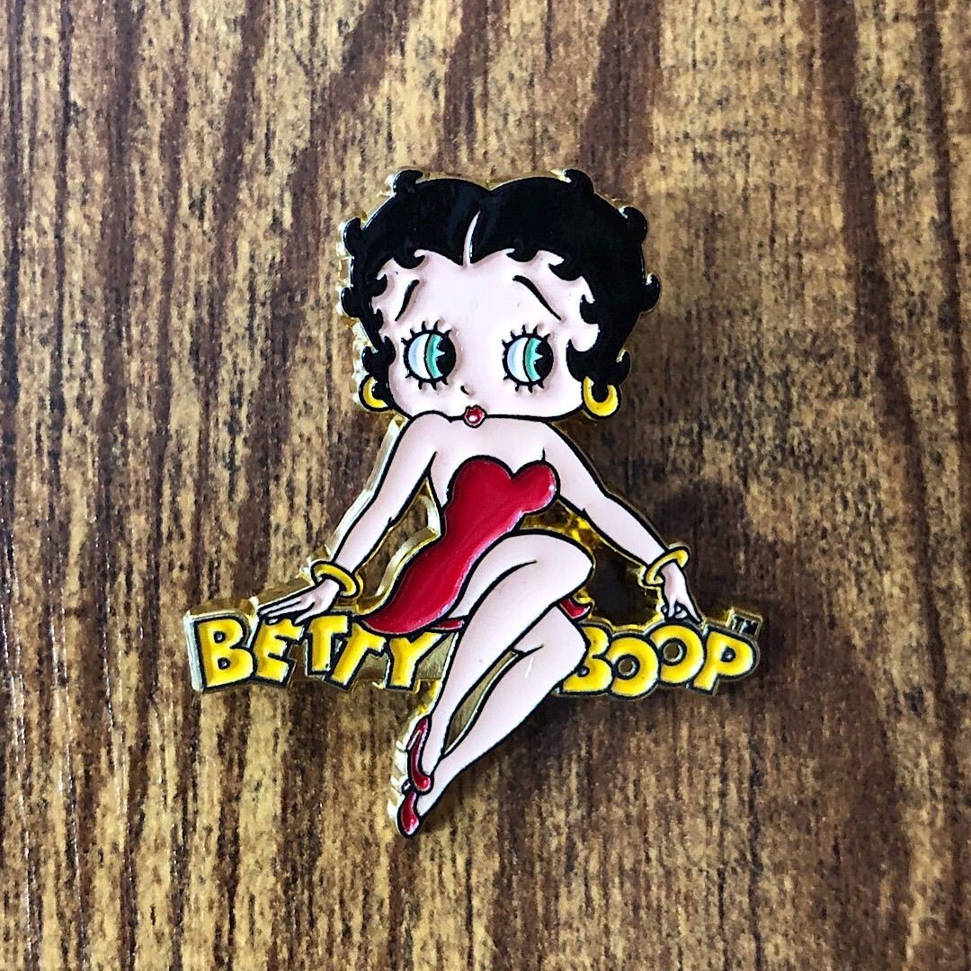 一点限り♡未使用　新作可愛いぶたちゃんPARTY PIGGY スタンピンアップ LULU THE PIGGY ANIMAL PARTY PUPPET KEYCHAIN SERIES ルル・ザ