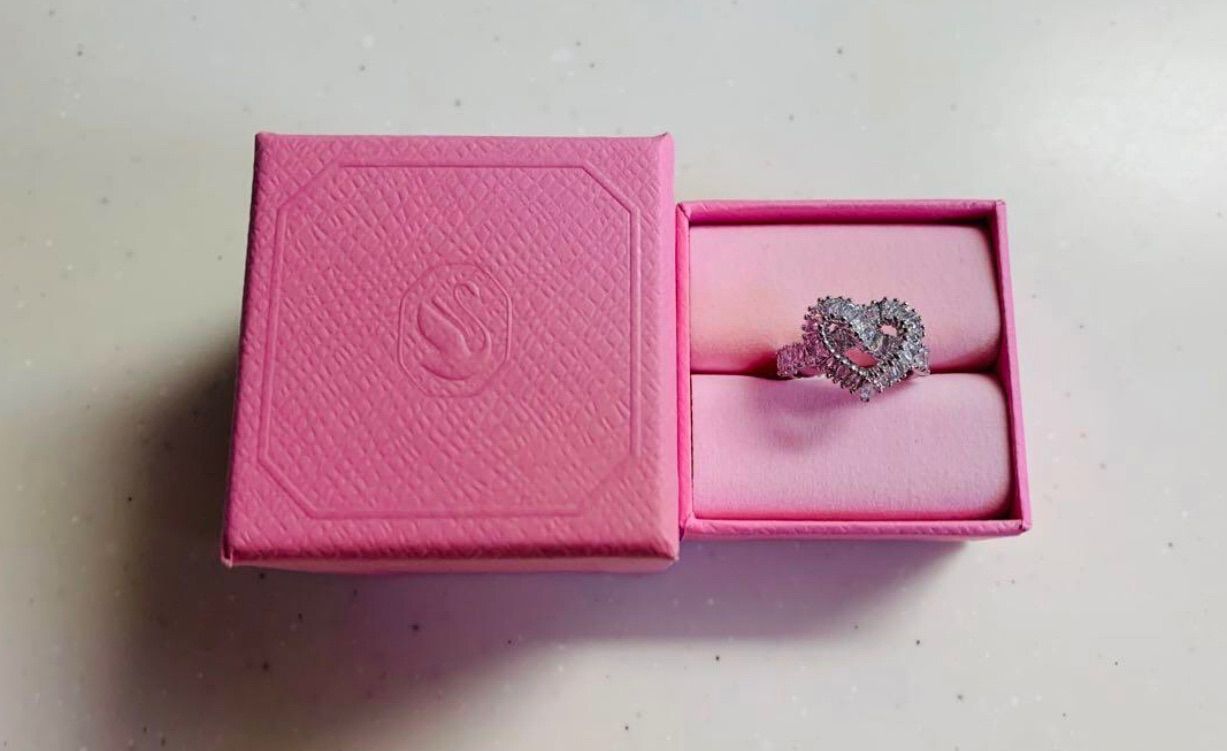 新品 スワロフスキー Swarovski Matrix リング 52号 新品 SWAROVSKI 52