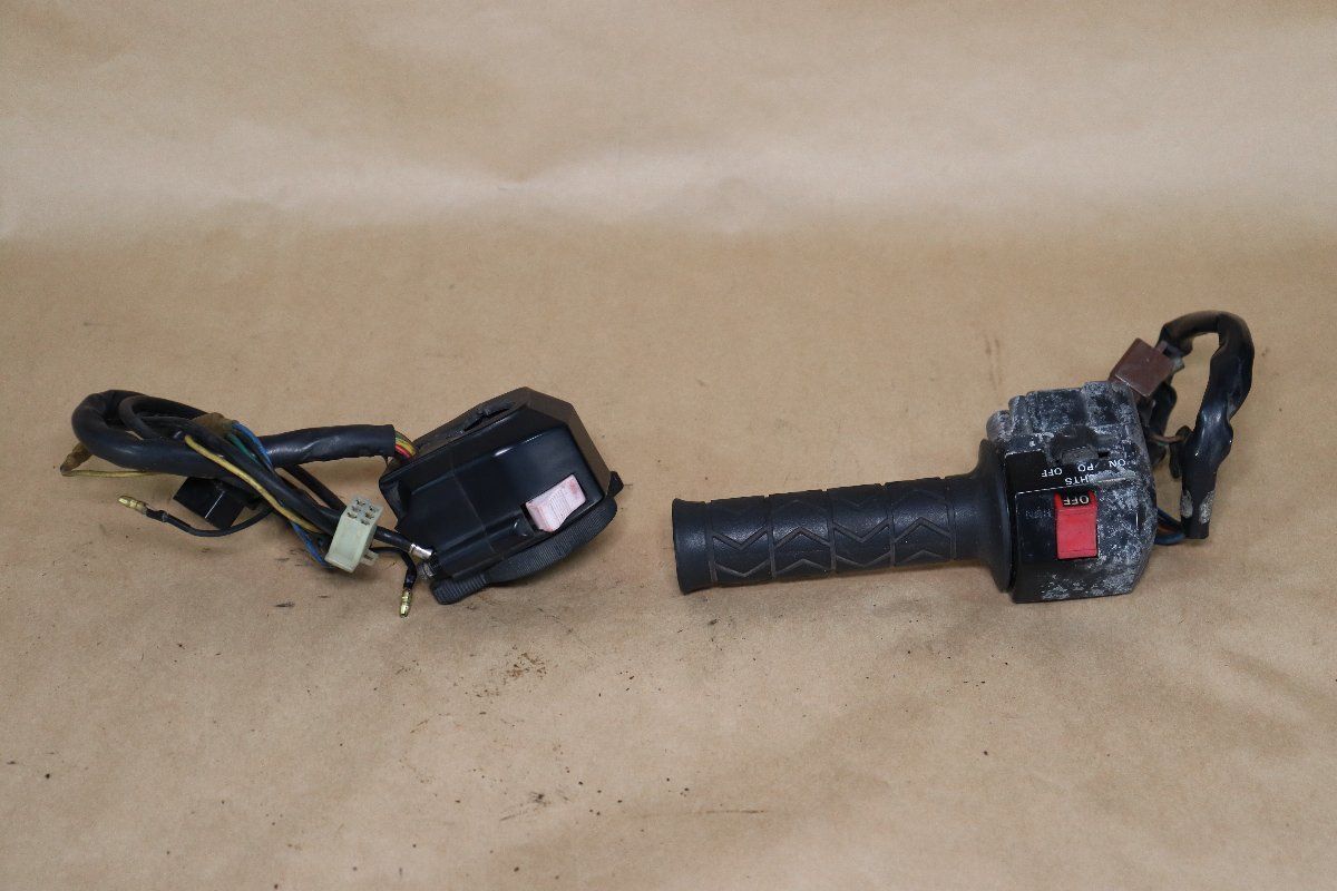 ☆ヤマハ☆SRX400☆1JL☆ハンドルスイッチ左右☆D-2303