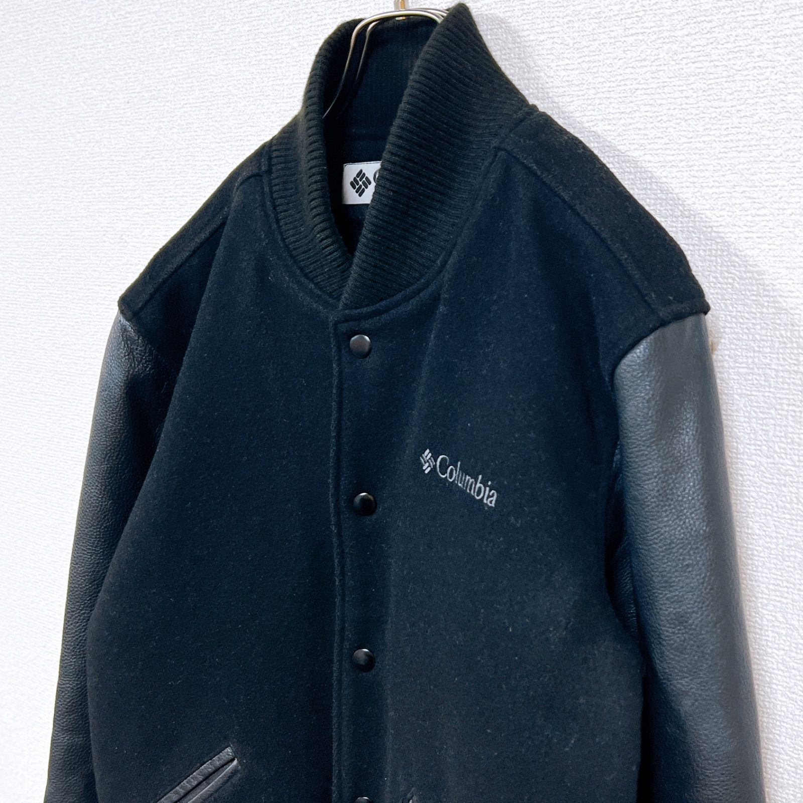 美品】Columbia コロンビア ブラック 刺繍ロゴ アウトドア メンズ S 