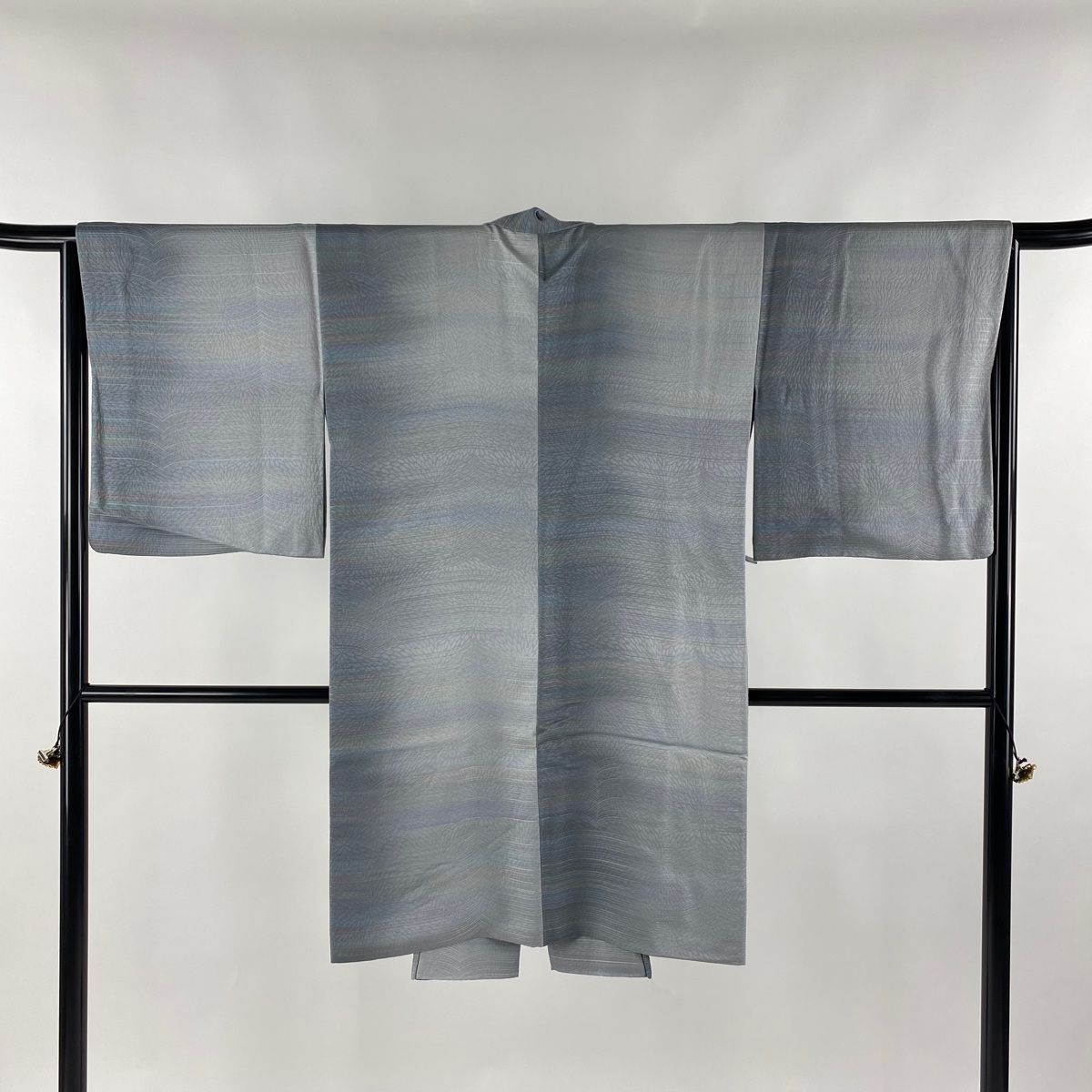 道中着 身丈101cm 裄丈66cm M 和装コート 地紋 幾何学模様 刺繍 青灰色 正絹
