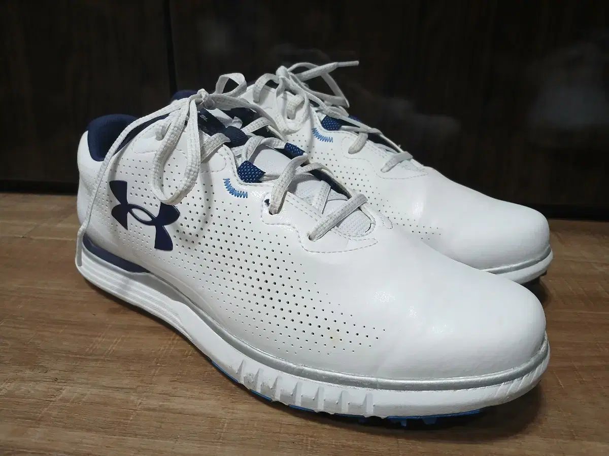 アンダーアーマー