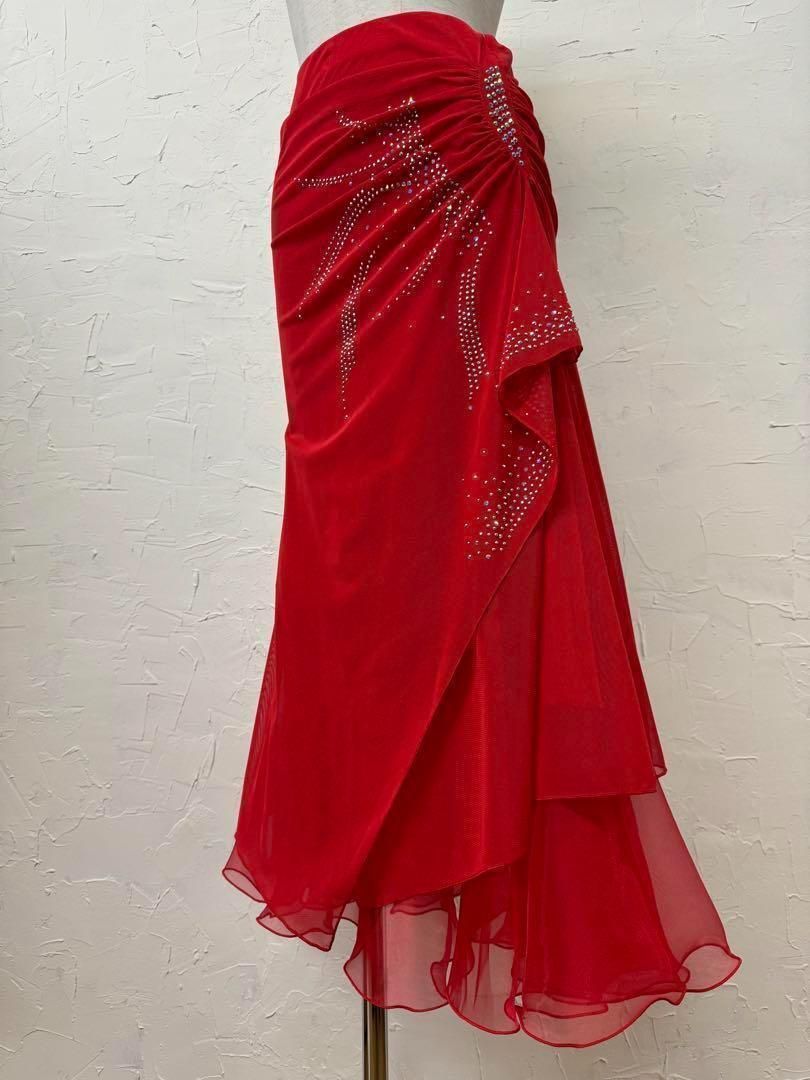 赤　新品　ラインストーン　社交ダンス　フレアーデザインスカートd035 赤 新品 ラインストーン 社交ダンス フレアーデザインスカートd035