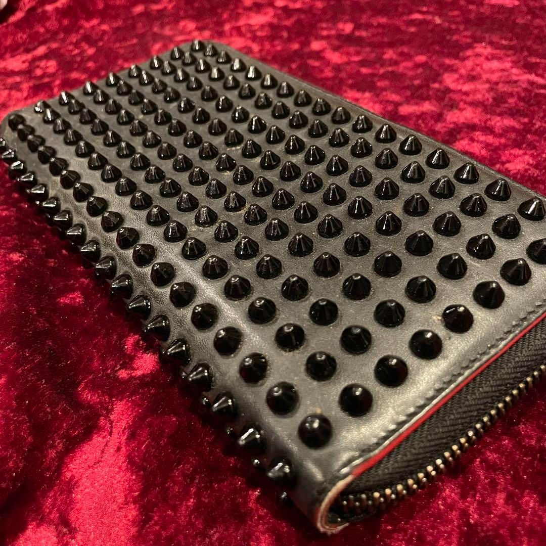 louboutin クリスチャンルブタン スタッズ ラウンド 長財布 louboutin クリスチャンルブタン スタッズ ラウンド 長財布