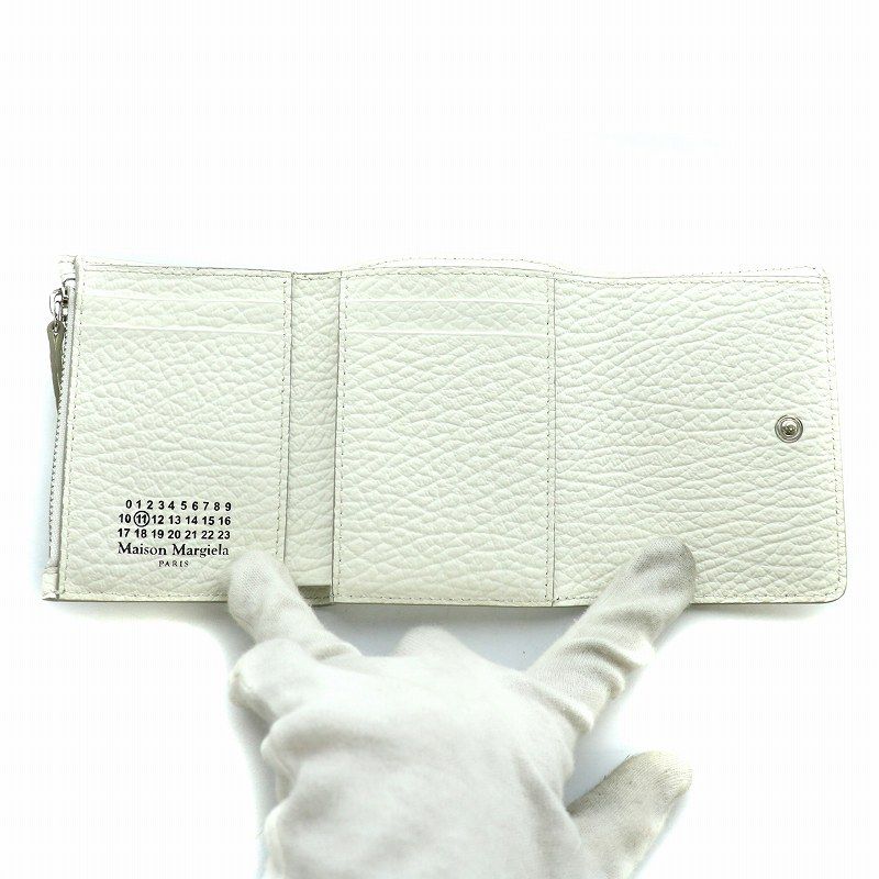 ホワイトレザー 三つ折り財布　メゾンマルジェラ マルジェラ ホワイト レザー 三つ折り財布 【公式通販】