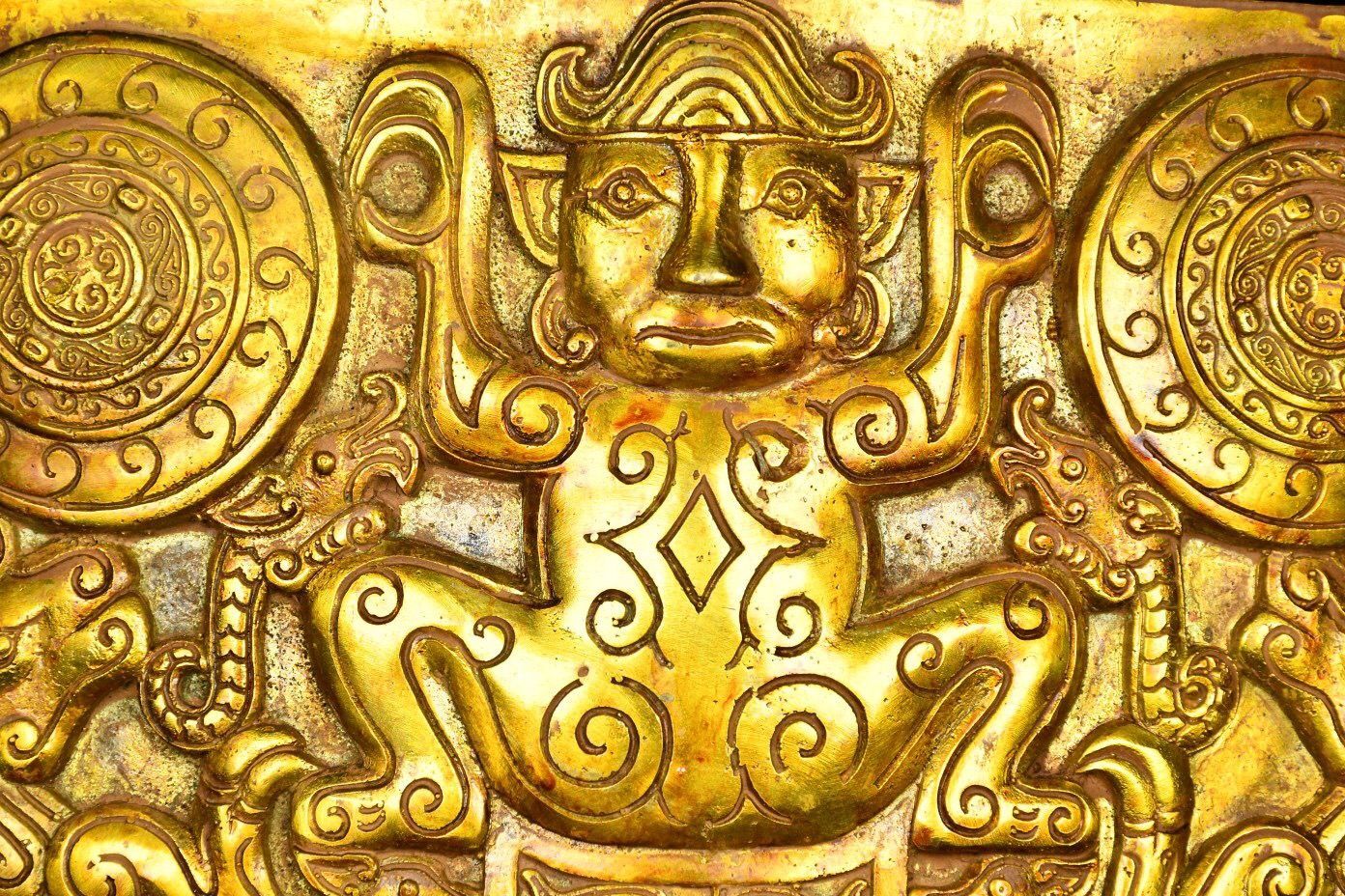 美品】彫金額 花車 御所車 桂月作 金属工芸 木製フレーム 【公式通販】