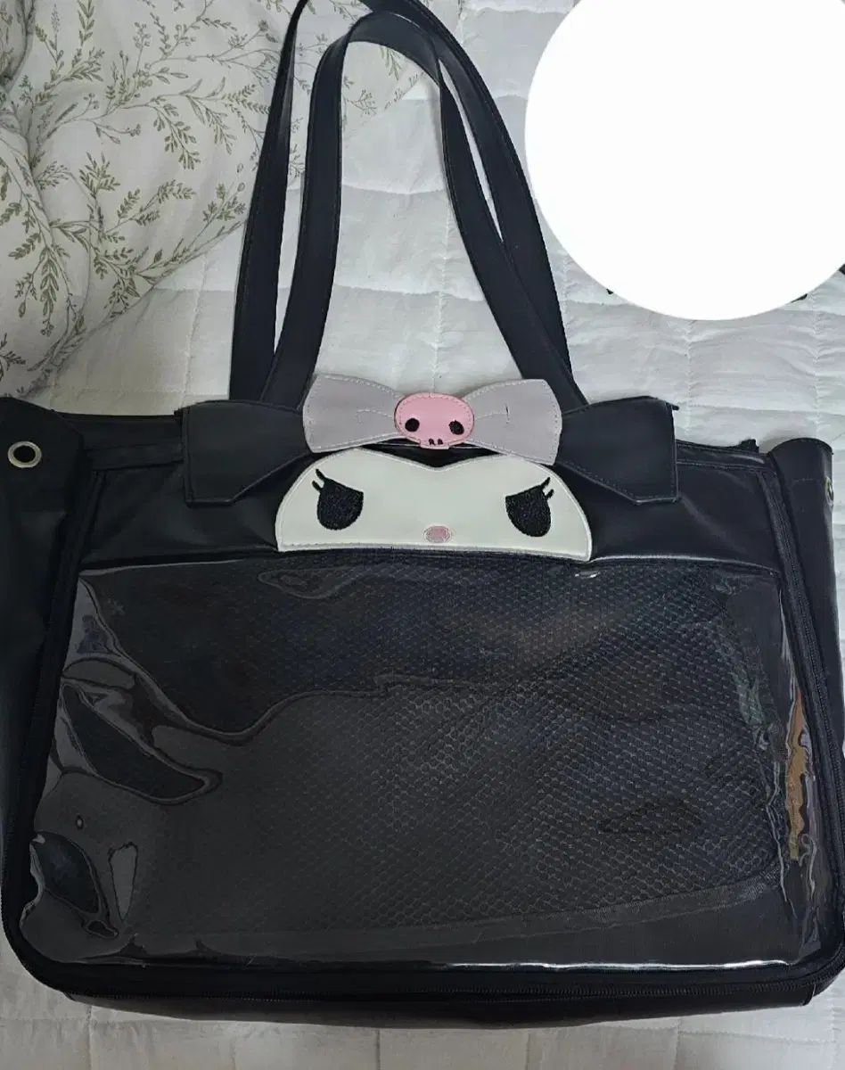 クロミ 痛バッグ 出品