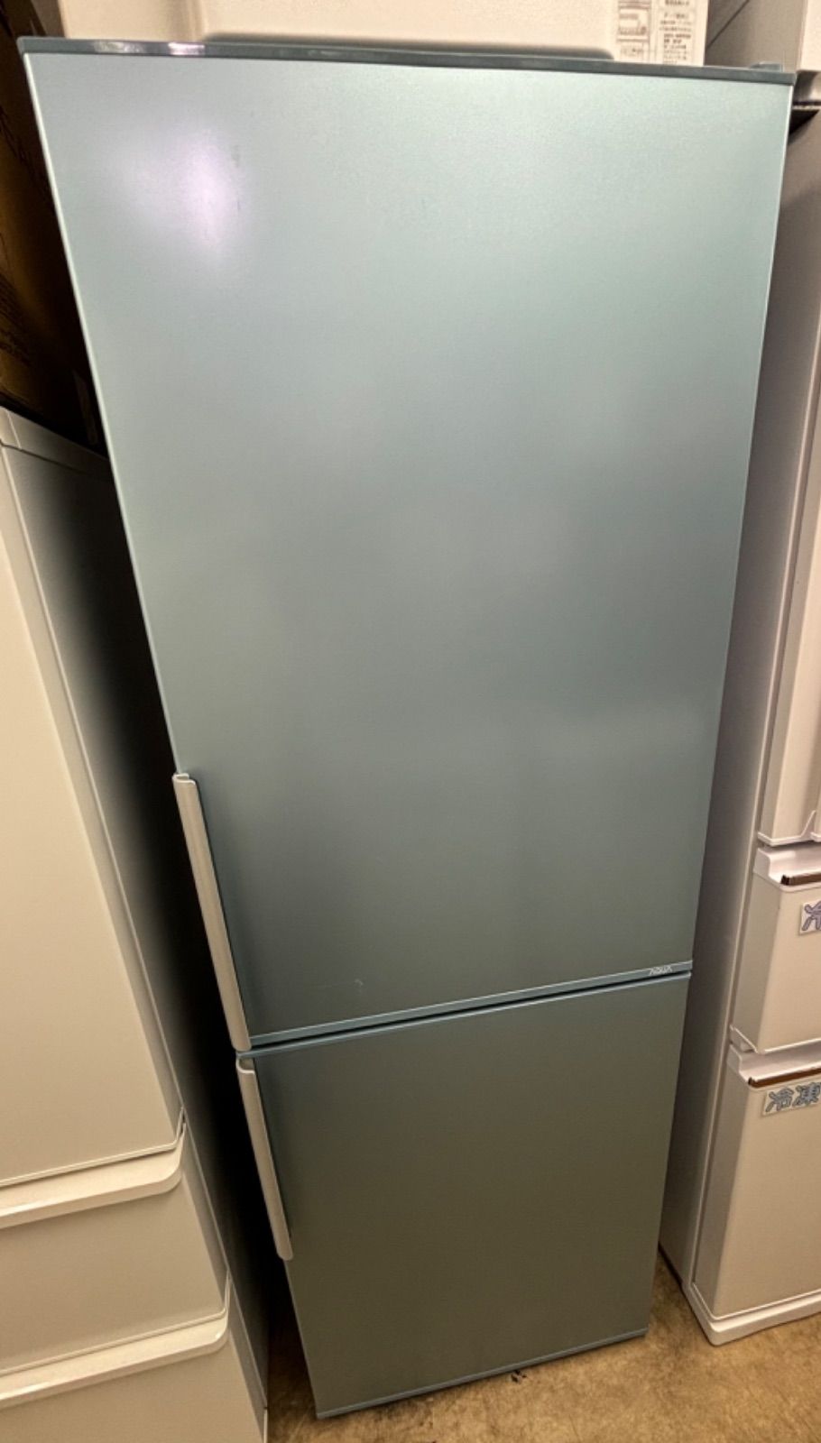 ☆AQUA AQR-D28C 冷蔵庫（275L・右開きブルー)☆