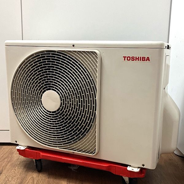 引取限定・中古】TOSHIBA/東芝 ルームエアコン 2.8kW 10畳用 RAS-2857V 