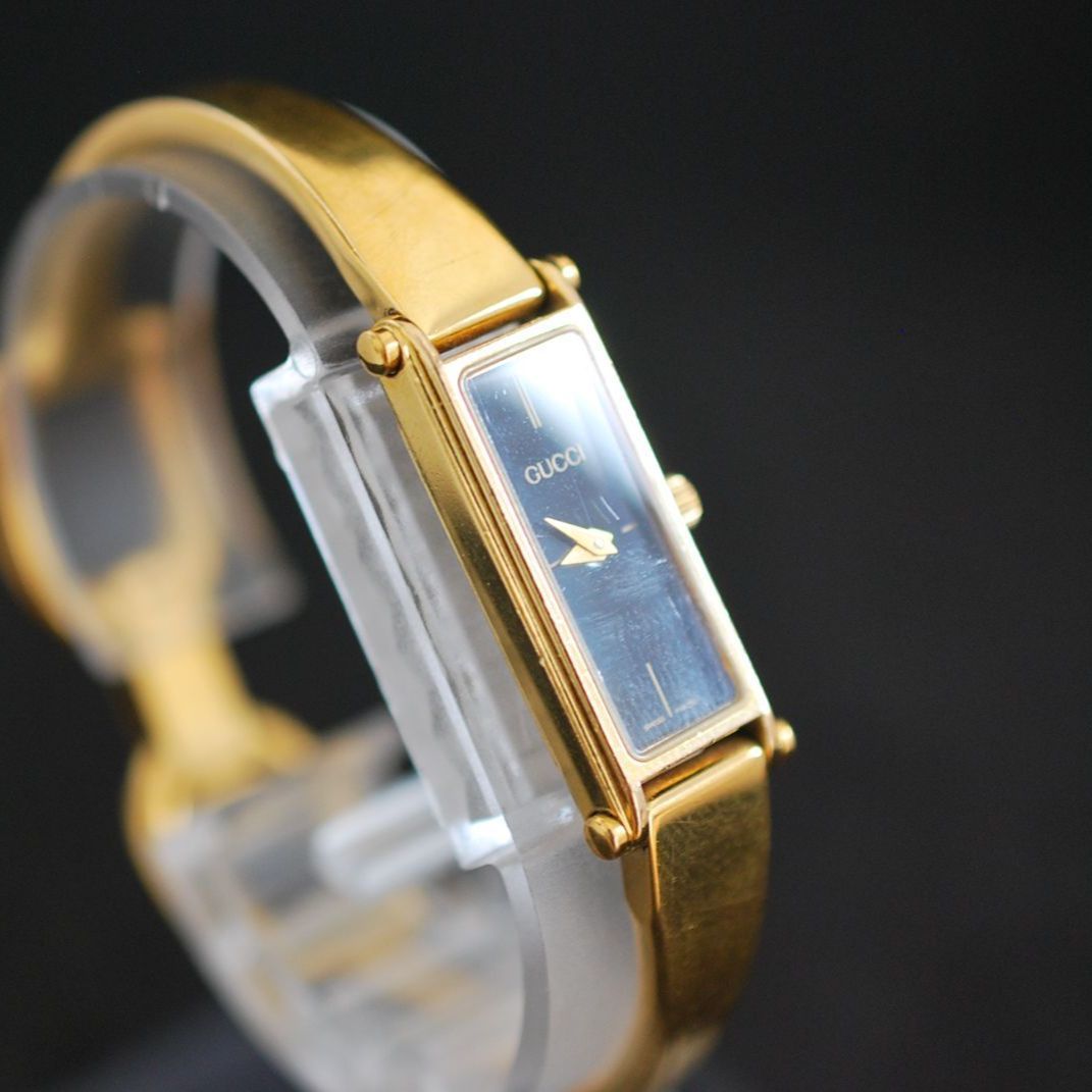 アナログ表示 ゴールド文字盤