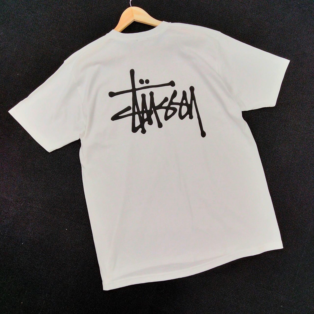 ステューシー STUSSY Tシャツ 半袖 ベーシックロゴ 白 L 新品 - メルカリ