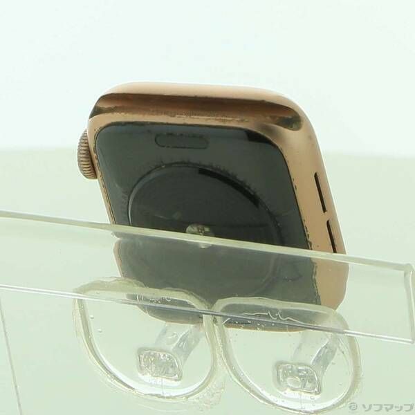 中古品〕 Apple Watch SE 第1世代 GPS 40mm ゴールド