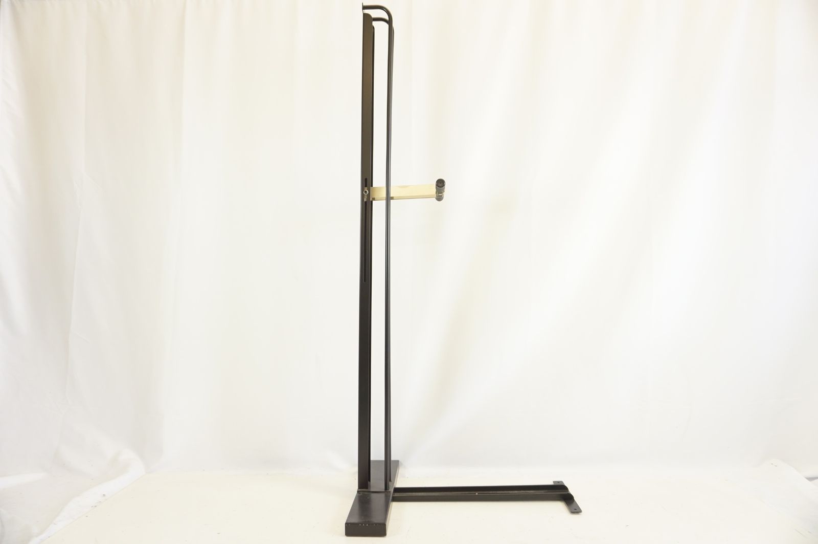 ディスプレイスタンド