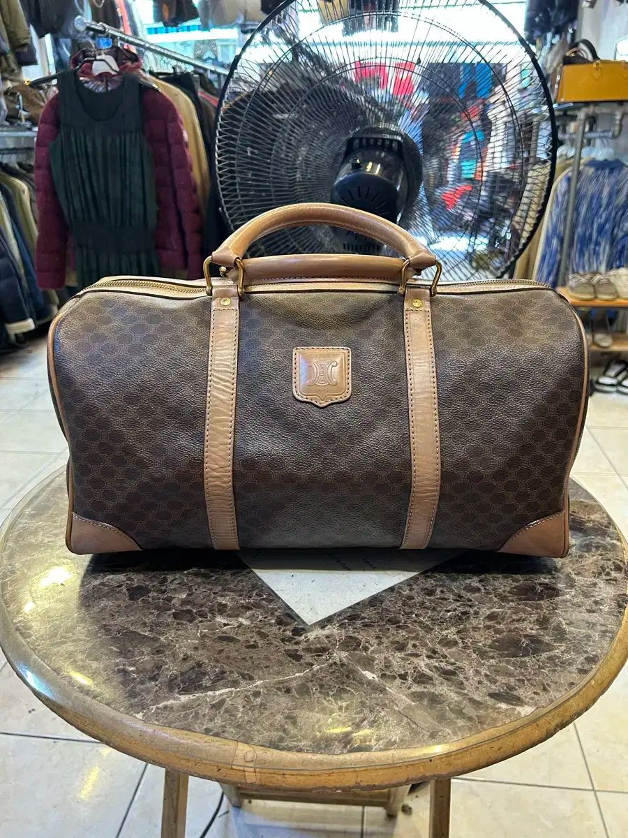 CELINE （セリーヌ）ヴィンテージ マカダム トラベルバッグ セリーヌ CELINE 旅行バッグ トラベルバッグ ヴィンテージ ショルダー