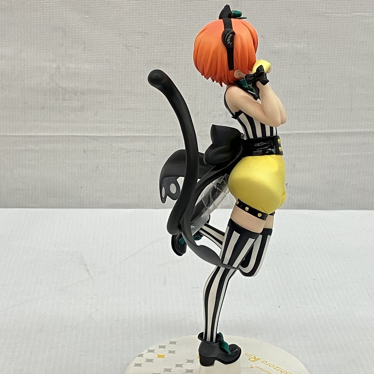 1|7 フィギュア