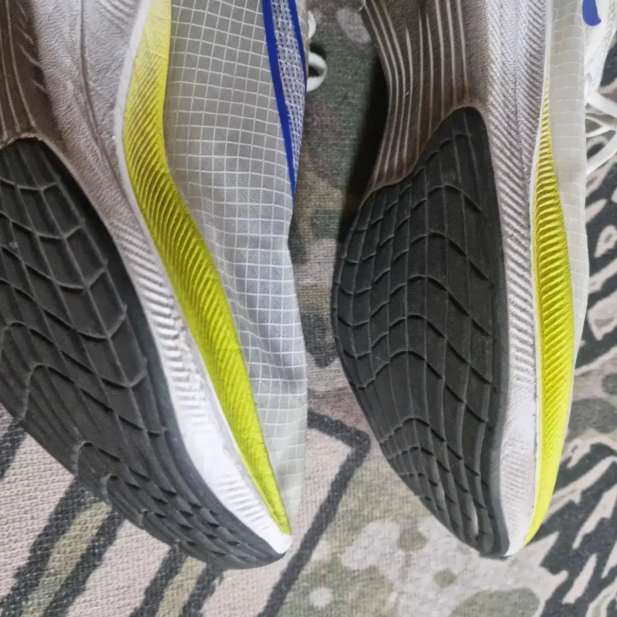 NIKE ナイキ ランニングシューズ
