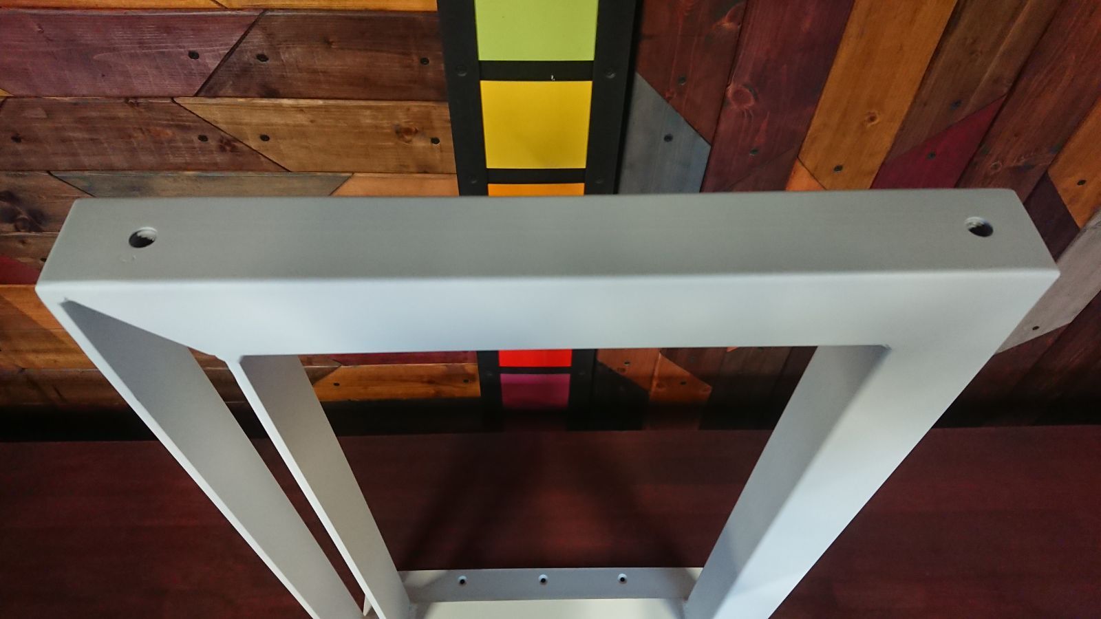 マットホワイトでアイアンな極太＆フラット鉄脚♪ 50×400×650mm