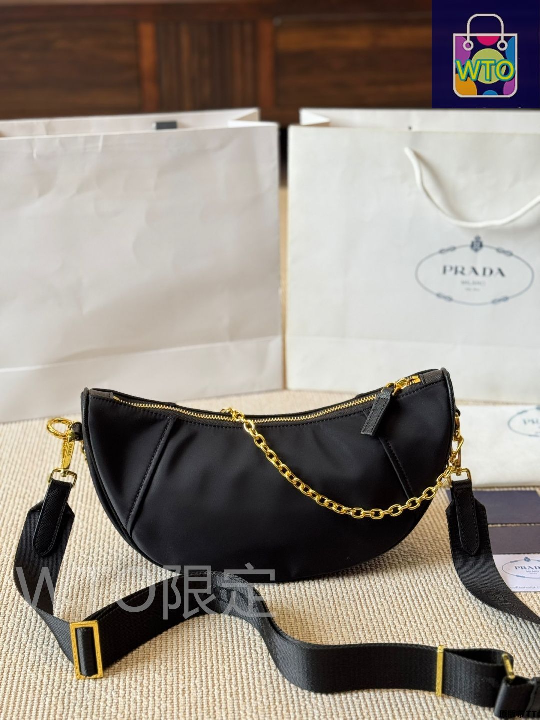 PRADA ネイビー スリングバッグ PRADA ネイビー スリングバッグ - メルカリ