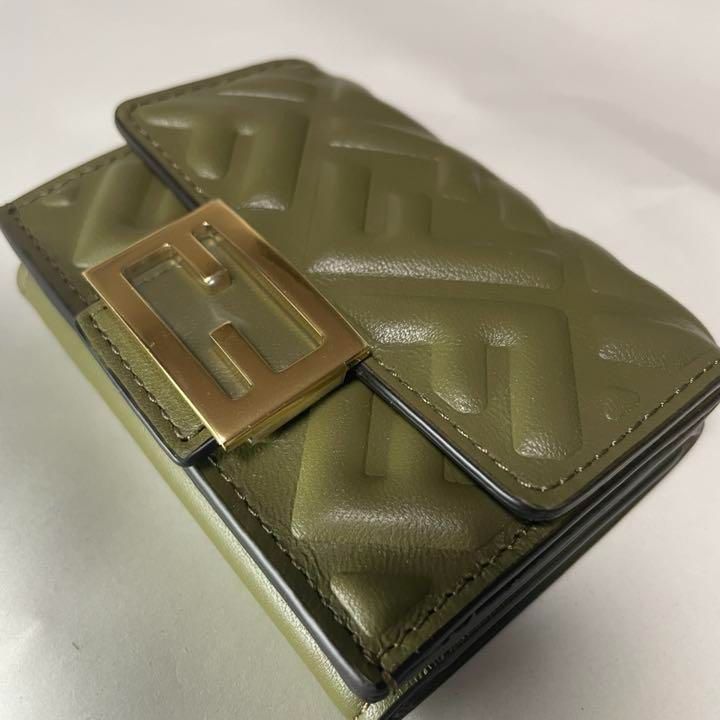 FENDI ミニ財布